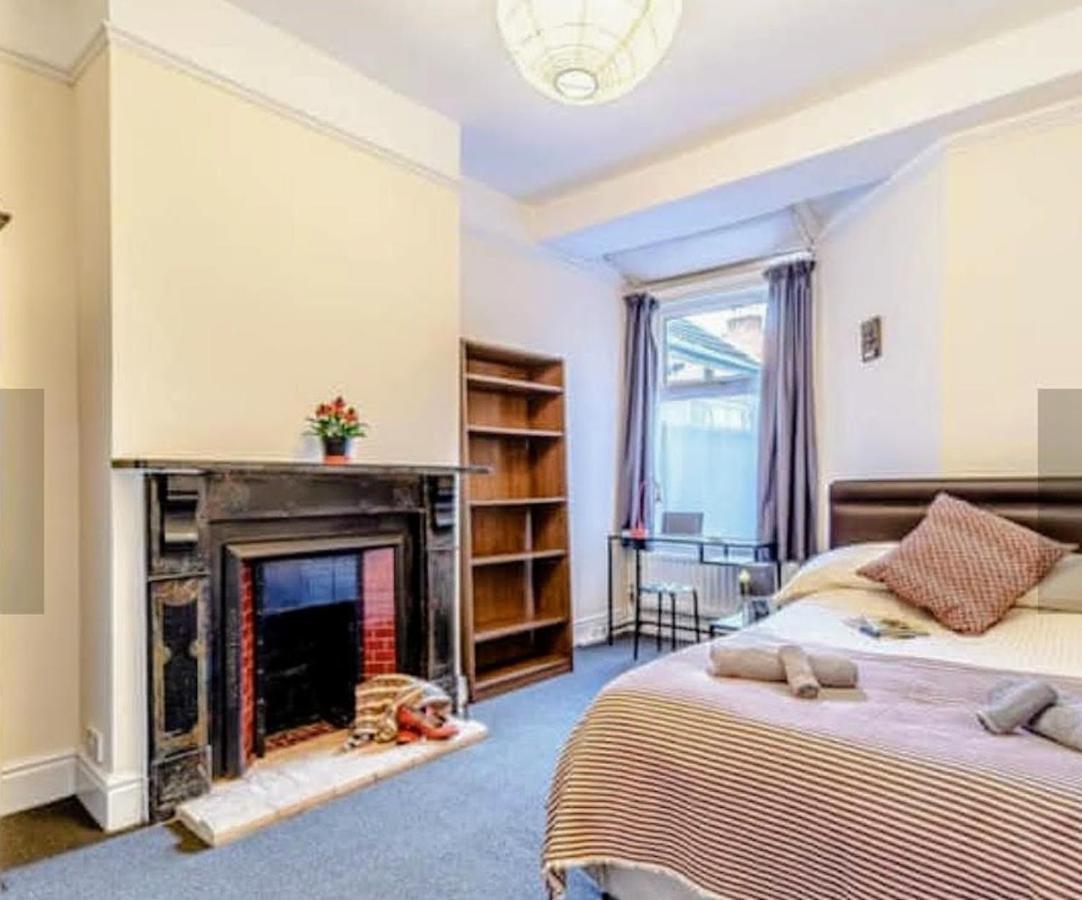 Gosford Apartment Coventry Kültér fotó